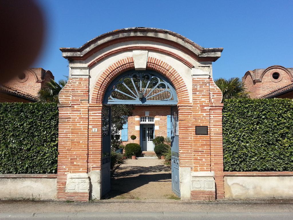 La Maison De L'Oenologue Poucharramet Phòng bức ảnh